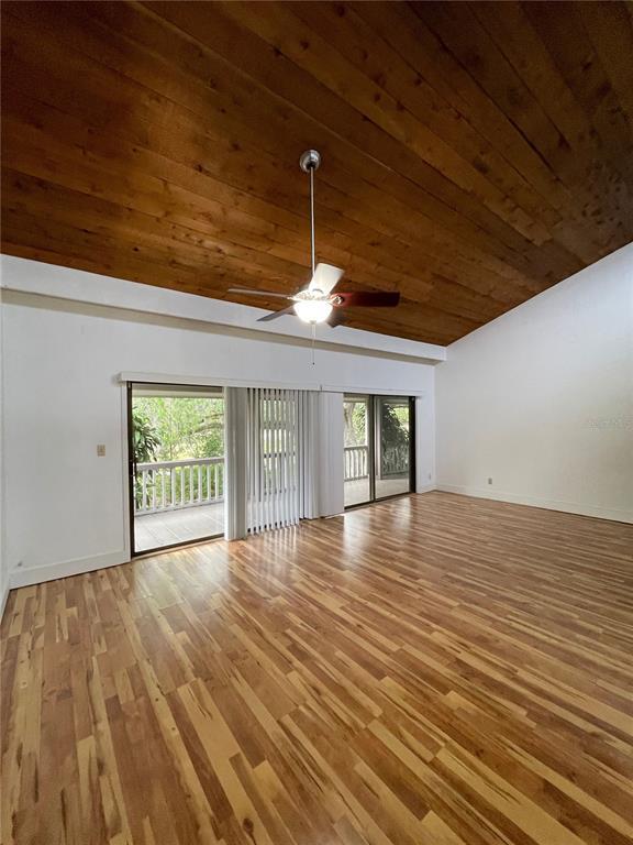 Building Photo - 3318 Camelot Dr