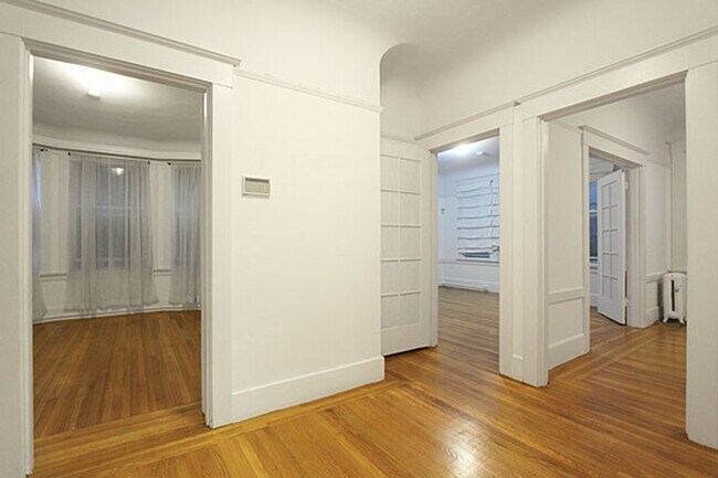 Foto del edificio - 1219 Taylor St