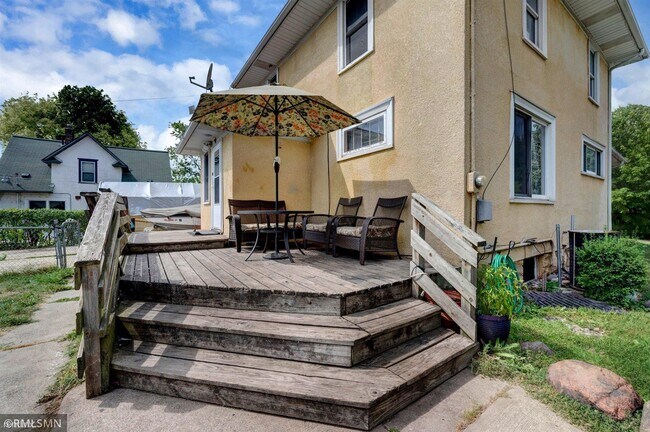 Building Photo - 3 br, 1 bath House - 538 Brainerd Avenue