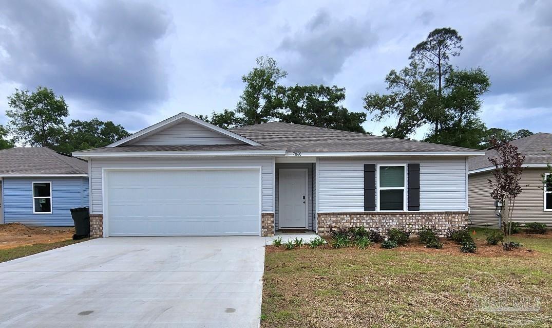Foto principal - 7860 Maxton Rd