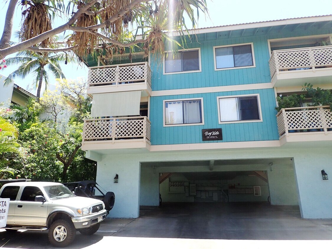2140 Awihi Pl Unit Bay Vista 9, Kihei, HI 96753 Room for Rent in