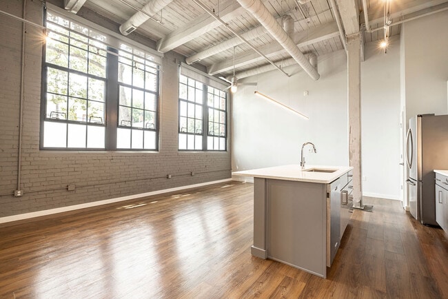 Foto del edificio - Mueller Lofts