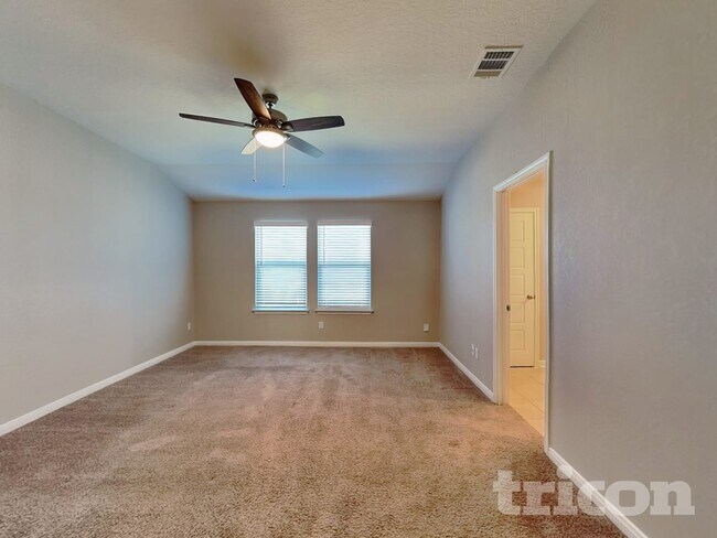 Foto del edificio - 13547 Emerson Wy