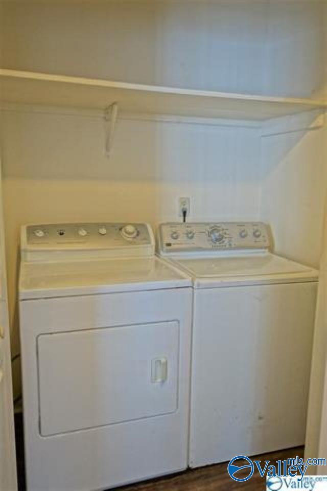Building Photo - 3042 Dupree Dr SW