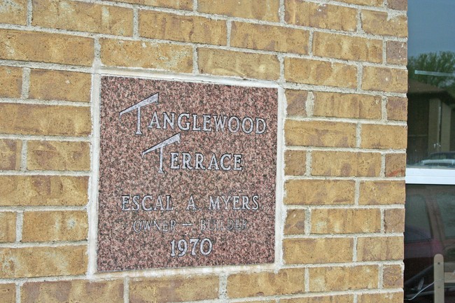 Foto del edificio - Tanglewood Terrace Apartments