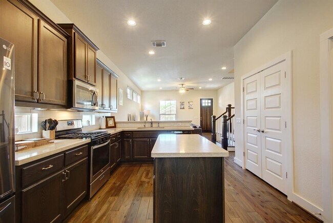 Foto del edificio - 12205 Cottage Promenade Ct
