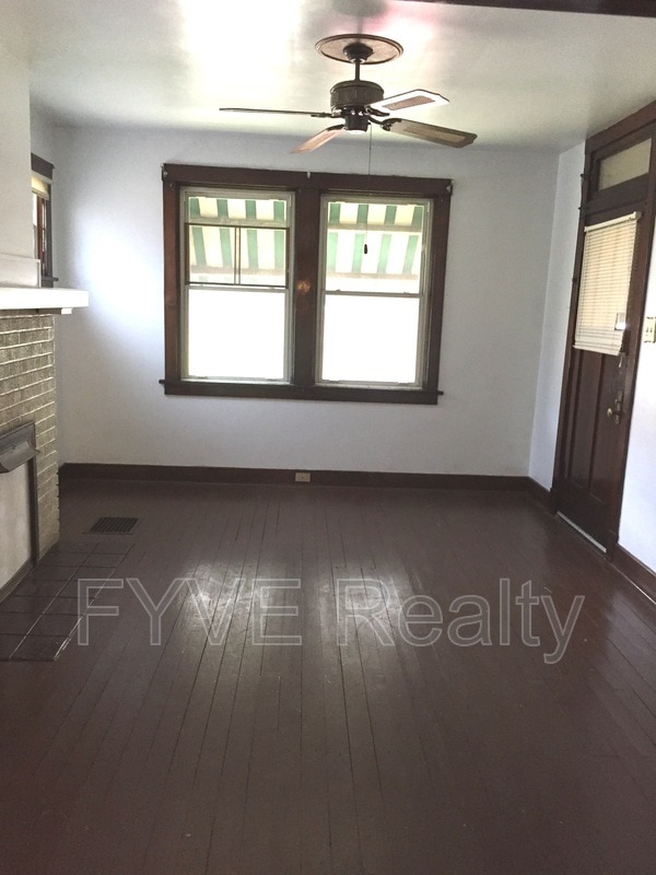 Building Photo - 1123 Woodland Ave