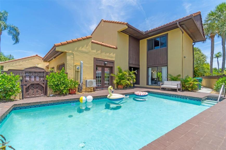 Primary Photo - 3 bedroom in North Miami Beach FL 33179