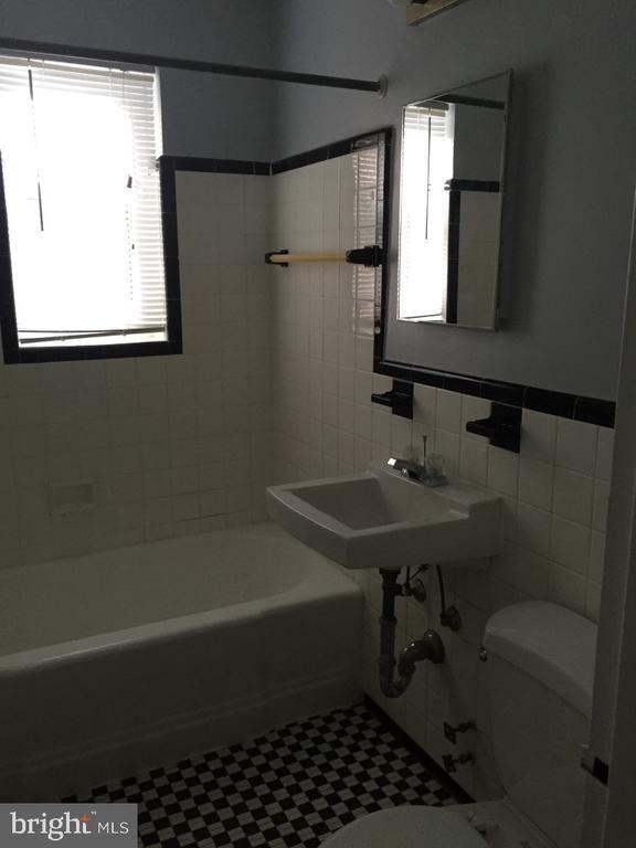 Foto del edificio - 1724 N Quinn St