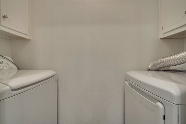 washer and dryer are installed - 1231 Cordell St