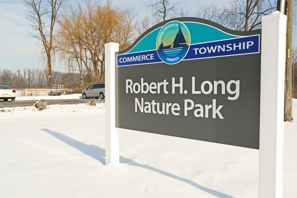 Moving to Walled Lake, MI? Learn about renting in Walled Lake