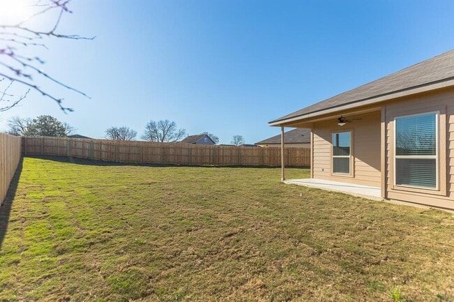 Foto del edificio - 203 Kaspar Way