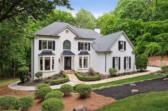 Building Photo - 110 Valley Summit Ct