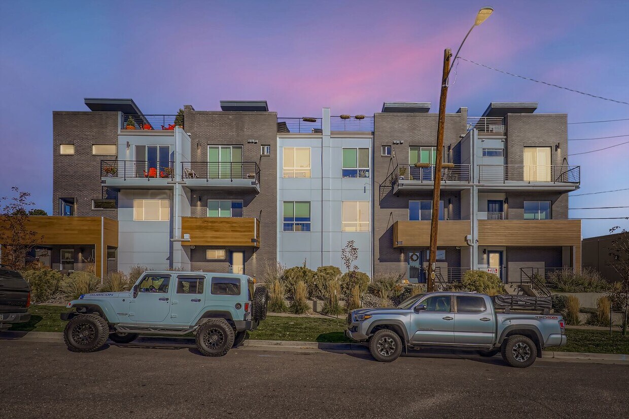 Photo - 2851 W 21st Ave (Denver, CO)