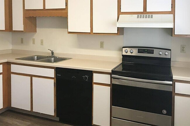 Foto del edificio - PARKSIDE TOWNHOMES OF REDWOOD FALLS