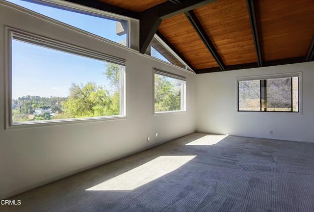 Foto del edificio - 5060 Collis Ave