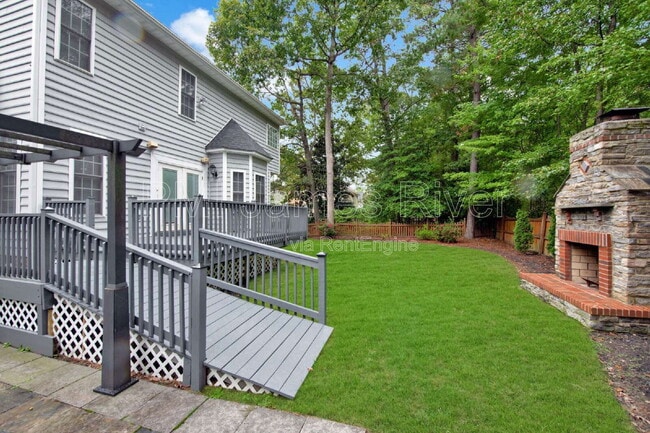 Foto del edificio - 9370 Windsor Shade Dr