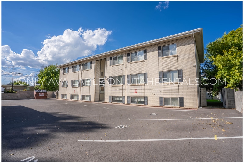 550 W 200 S Unit 9, Provo, UT 84601 Condo for Rent in Provo, UT
