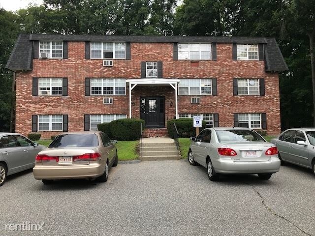 Primary Photo - 2 br, 1 bath Apartment - 101 Upton Street