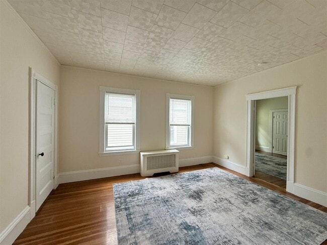 Building Photo - 186 Powder House Blvd