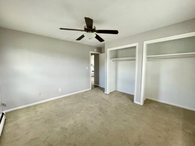 Foto del edificio - Amazing 2 Bed/1 Bath upstairs apartment in...