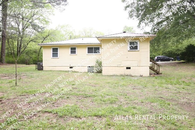 Building Photo - Move-In Ready 3-Bedroom, 2-Bathroom Home i...