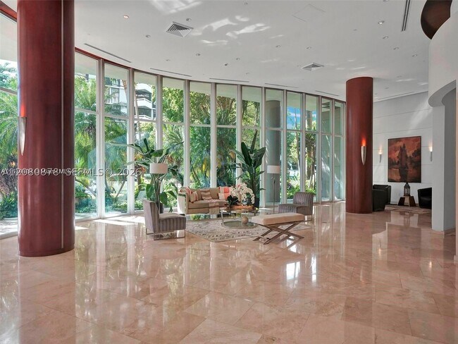 Foto del edificio - 2475 Brickell Ave