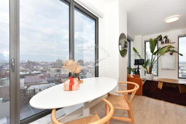 Foto del edificio - 2 bedroom in BROOKLYN NY 11238