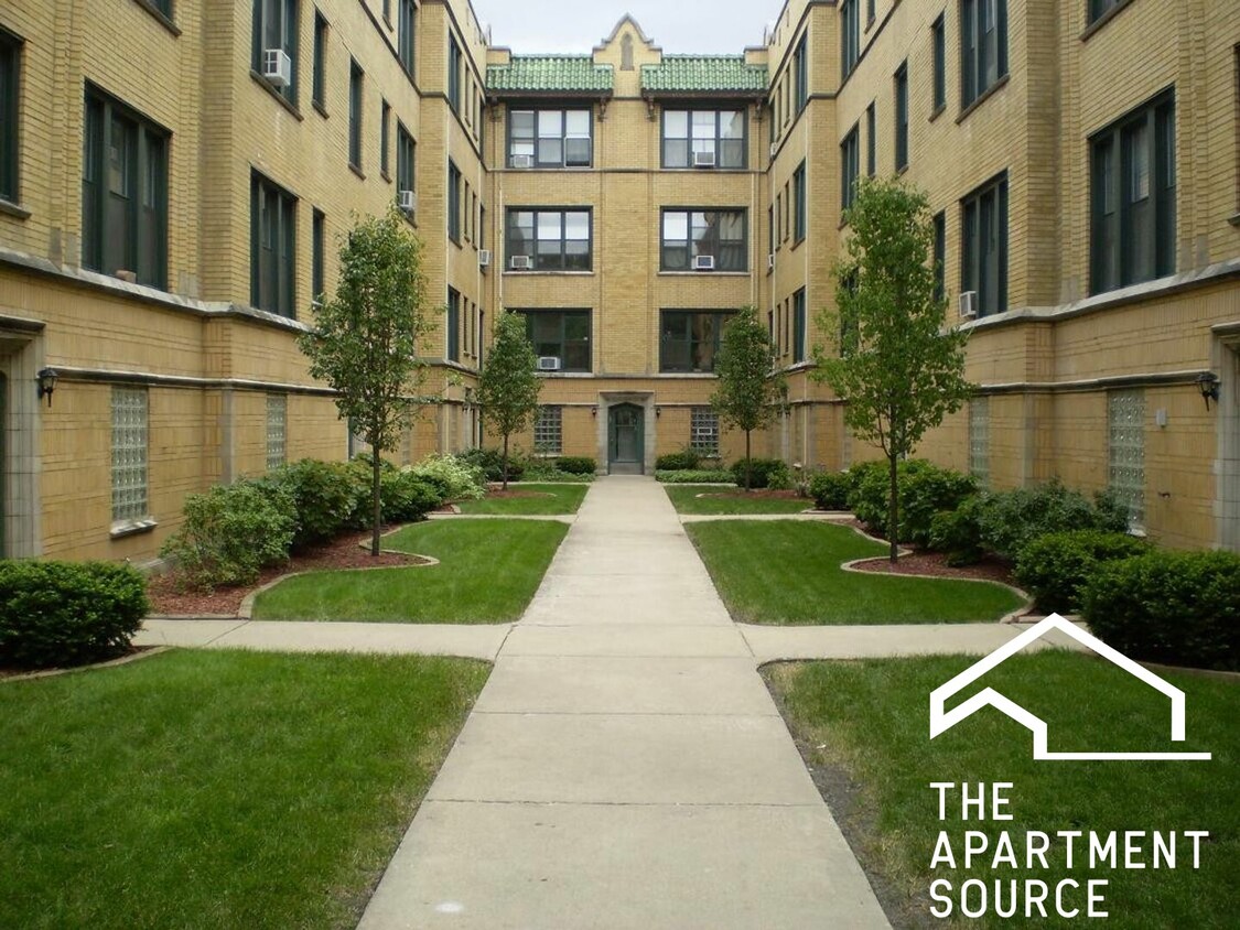 Building Photo - 2332 N Spaulding Ave