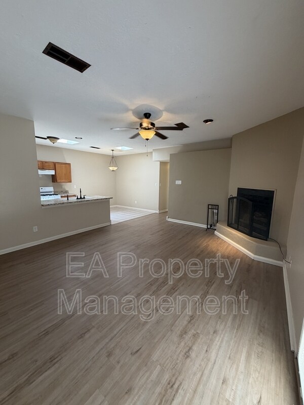 Foto del edificio - 6532 Keeling St NW