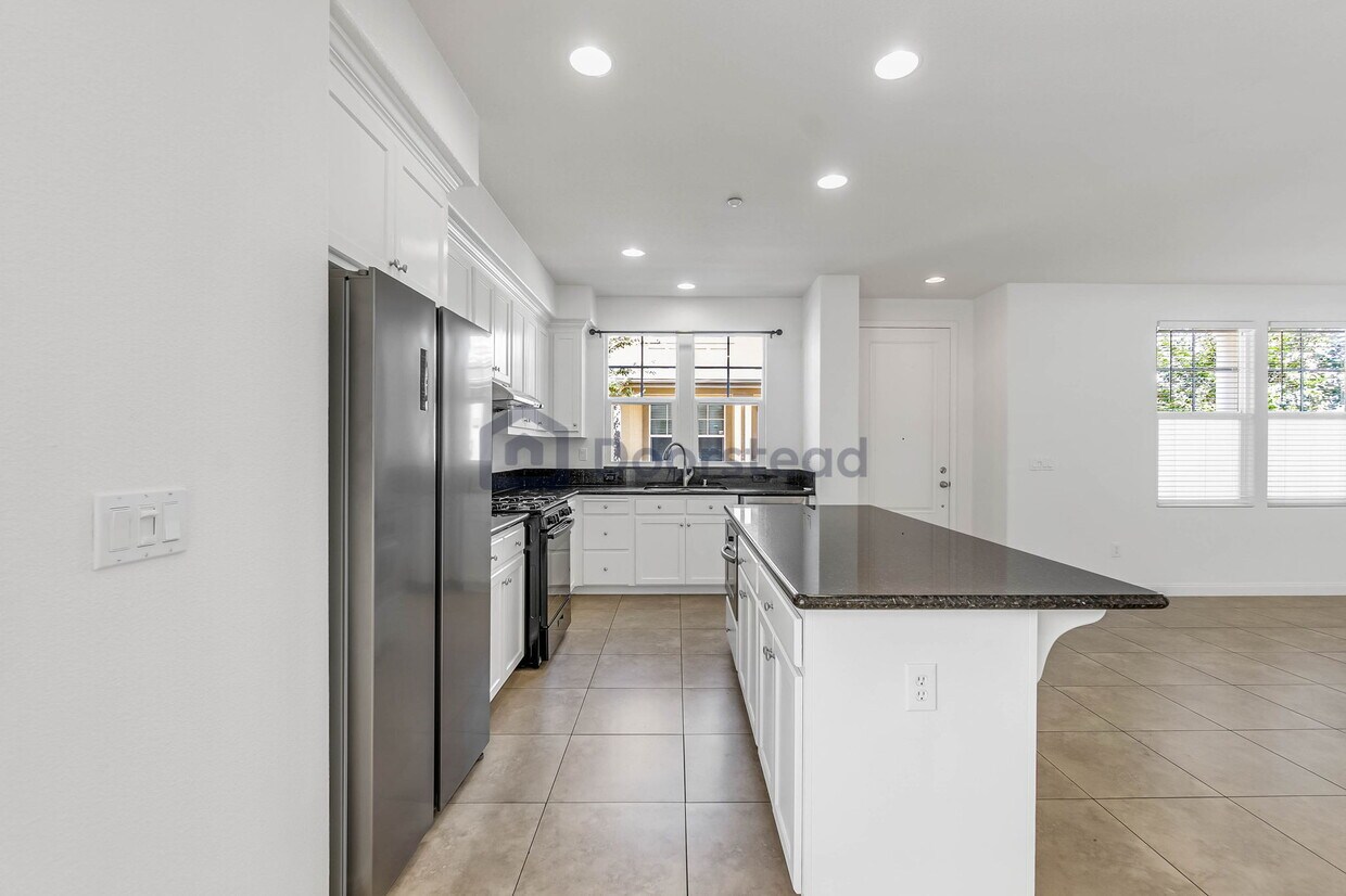Foto principal - 1633 Red Sails Ln