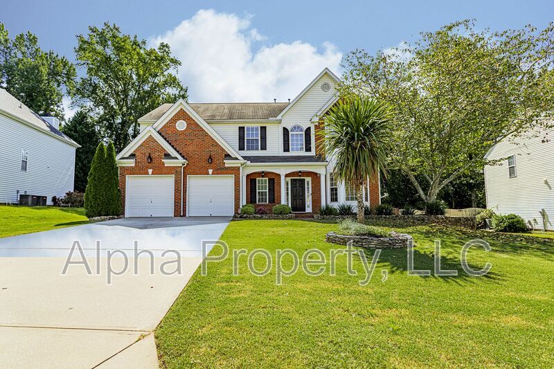 Primary Photo - 317 Edenberry Way