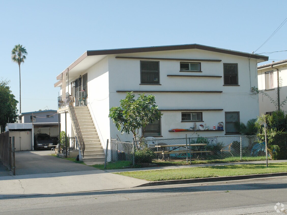 Primary Photo - Apartment Homes