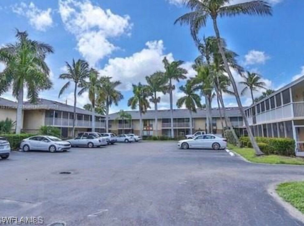 Foto principal - 1849 Maravilla Ave