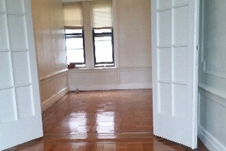 Primary Photo - 245 E 34th St