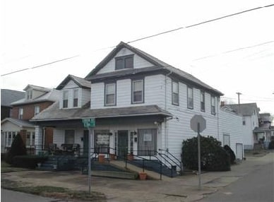 Foto principal - 102 E Iron Ave