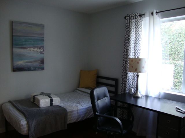 Foto del edificio - 625 E Del Mar Blvd