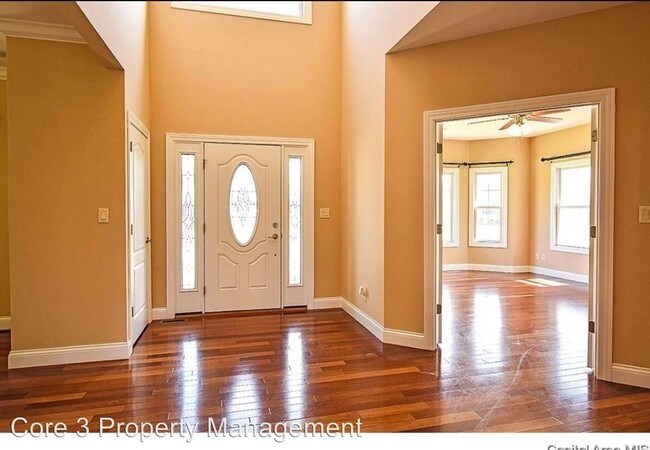 Foto del edificio - 5 br, 4 bath House - 203 Silvertree Drive