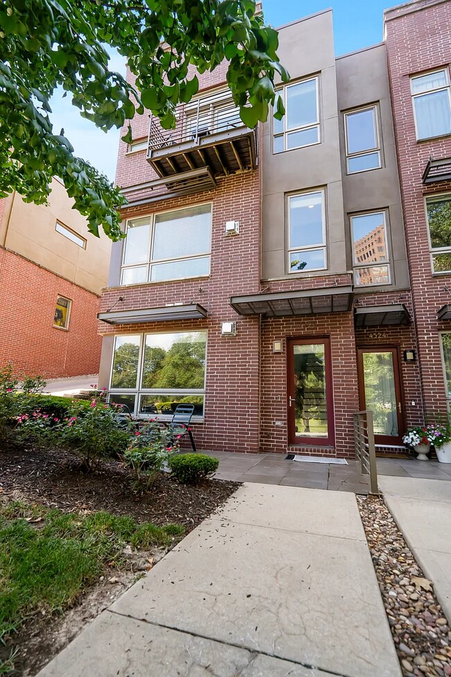 Foto del edificio - 4528 Mill Creek Pkwy