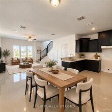 Building Photo - 1203 White Oak Dr