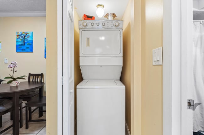 Photo - 480 NW 20th St Apartment