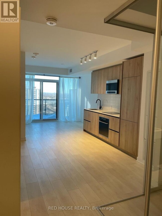 Photo du bâtiment - 117 Broadway Ave