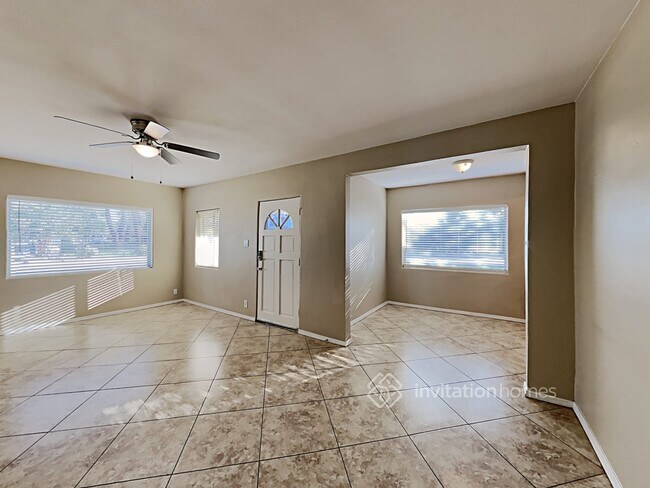 Foto del edificio - 4338 N 20th St