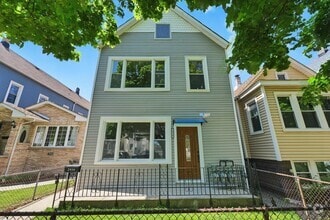 Building Photo - 2938 48th Ct