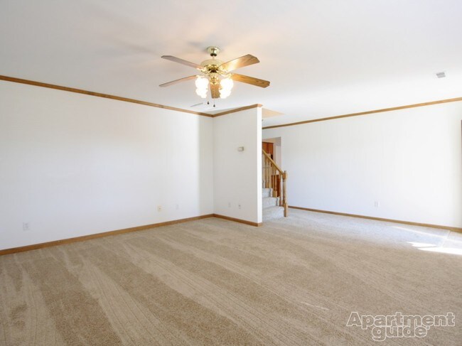 Building Photo - 201 Cottonwood Loop