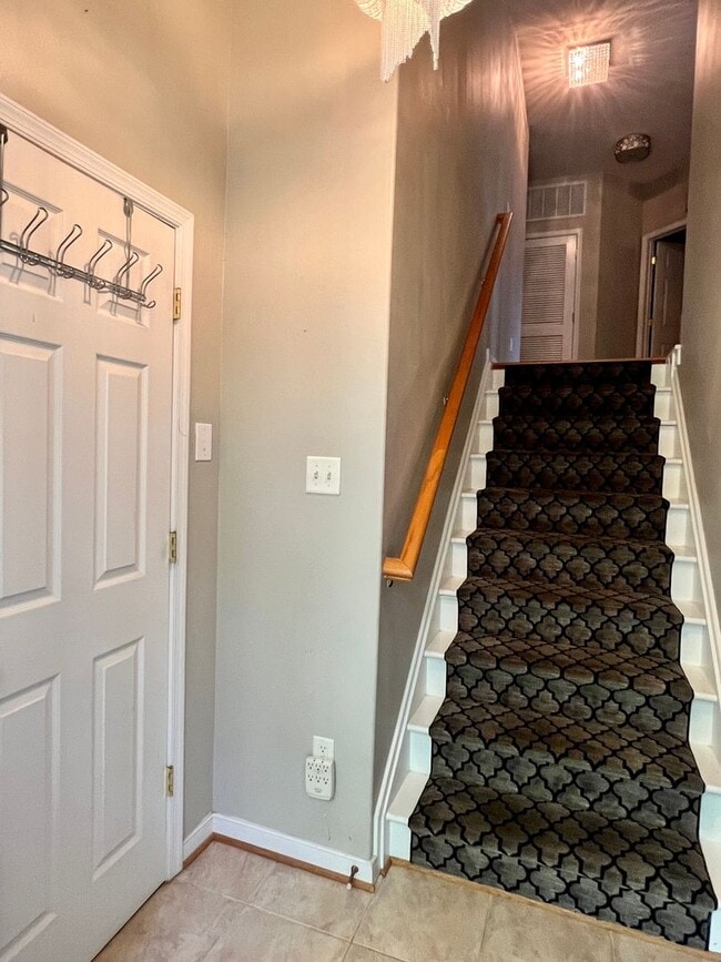 Building Photo - 4150 San Marco Dr