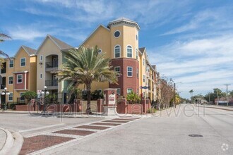 Building Photo - 1910 E Palm Ave