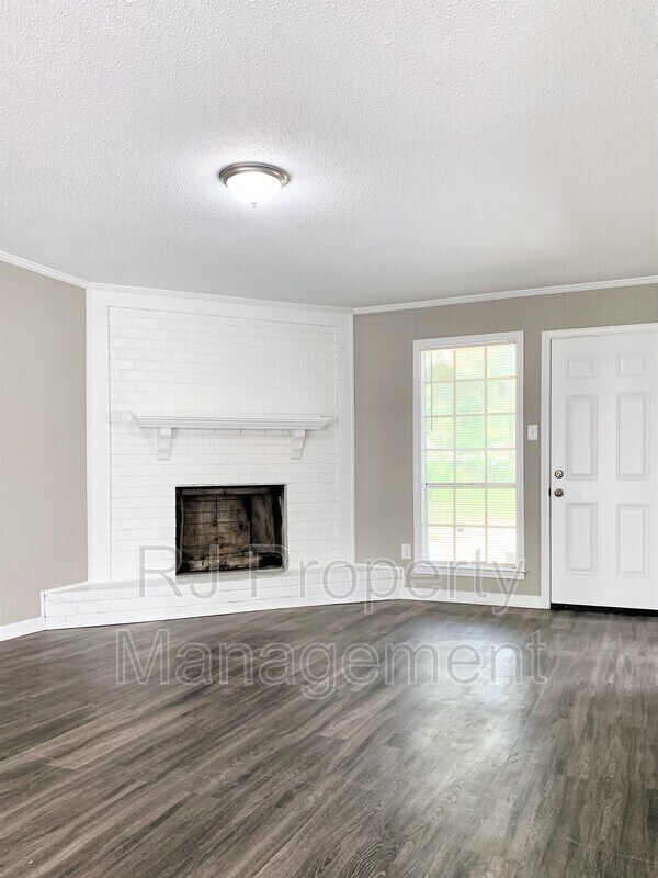 Building Photo - 4126 Berrybrook Rd