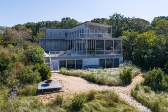 Building Photo - 36 Bay Inlet Rd