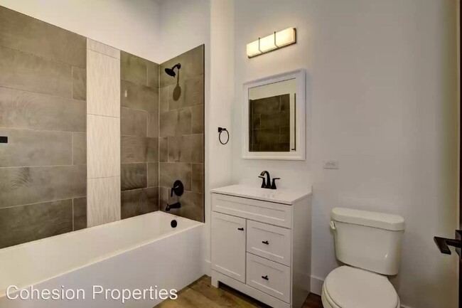 Foto del edificio - 5165 E Warm Springs Ave